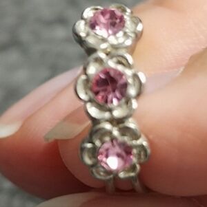 Silvertone Floral Toe Ring with Pink Accents